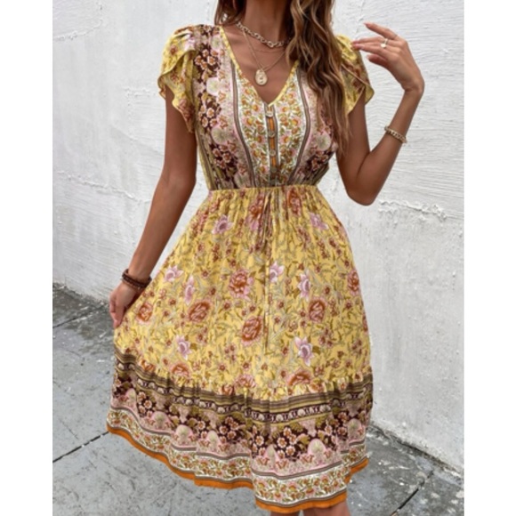 Boho floral print V neck ruffle hem dress - Picture 2 of 7